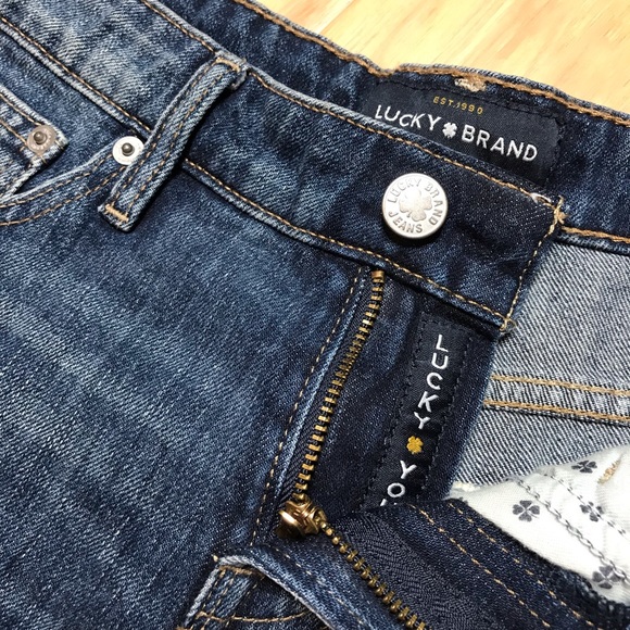 LUCKY The Cut Off Le Short Court denim shorts - Picture 2 of 4